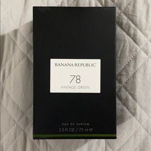 Banana Republic Vintage Green